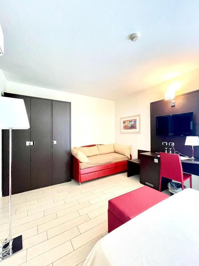 Hotel Welcome Σαν Μπενεντέτο ντελ Τρόντο Εξωτερικό φωτογραφία