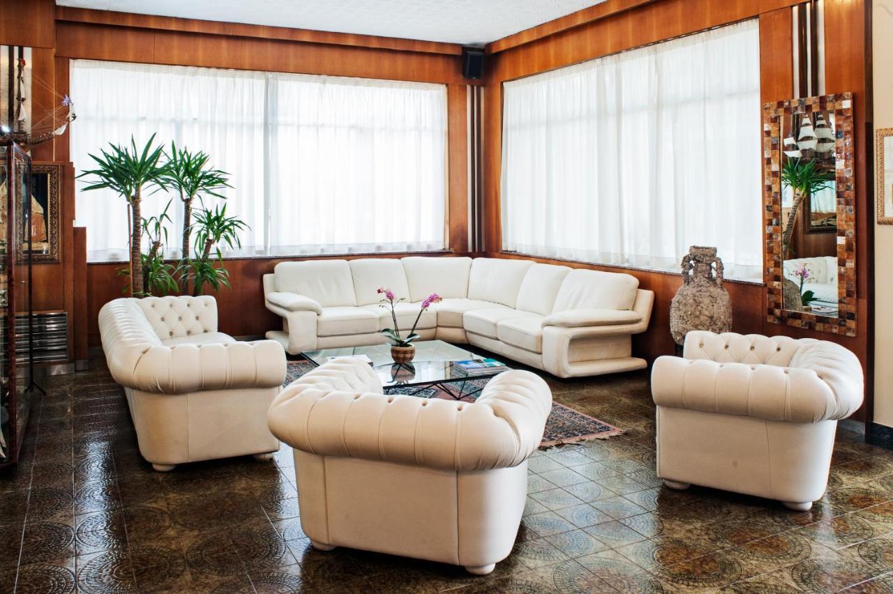 Hotel Welcome Σαν Μπενεντέτο ντελ Τρόντο Εξωτερικό φωτογραφία