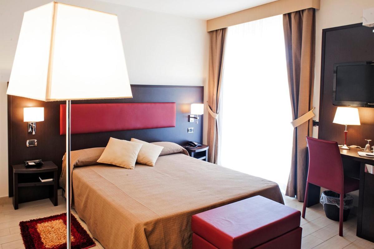 Hotel Welcome Σαν Μπενεντέτο ντελ Τρόντο Εξωτερικό φωτογραφία
