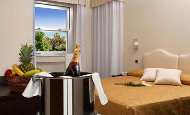 Hotel Welcome Σαν Μπενεντέτο ντελ Τρόντο Δωμάτιο φωτογραφία